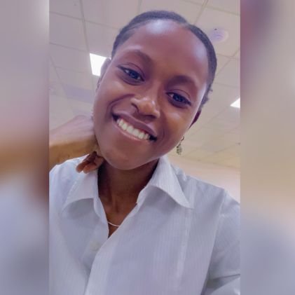 DammieAdeyeye's profile picture. A shinning light✨