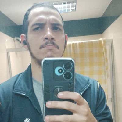 ErickVillaDiaz's profile picture. Traductor Inglés-Español, coleccionista de chucherías y amante del metal y la mitología (entre otras cosas).