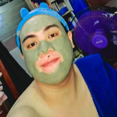 pxxauLEan's profile picture. INTJ-T | 🍑🐰