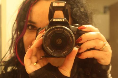 wildthing1980's profile picture. Volg @Thaagmansbooks als je op zoek bent naar info over mijn werk voor @tintelingbooks, dit is mijn persoonlijke account en hier doe ik zo goed als niets mee :)