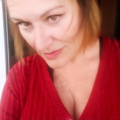 adra777's profile picture. Periodista, Editora. Relaciones Públicas. Comunicación Esencial .