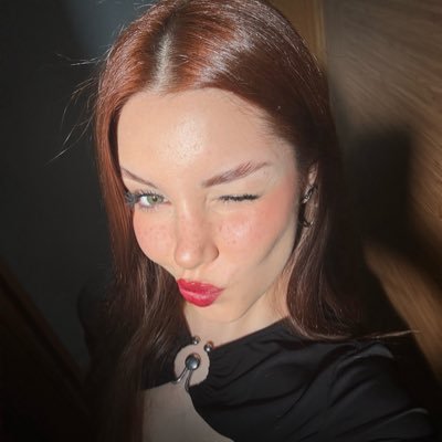 _iremmakbas Profile Picture