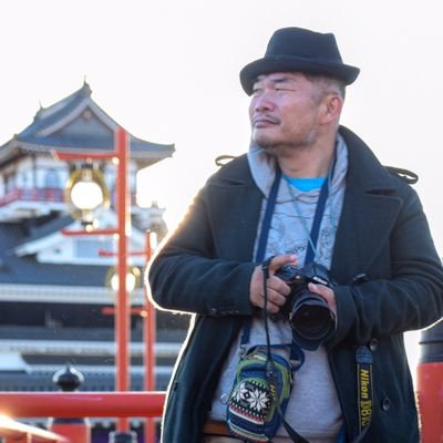 Let's Enjoy Photos more!
尾州(愛知)生まれの尾州育ち フォトガラ(写真)を生業(職業)としています 四六時中(24時間)、色んな書誌(本)を読めればな…