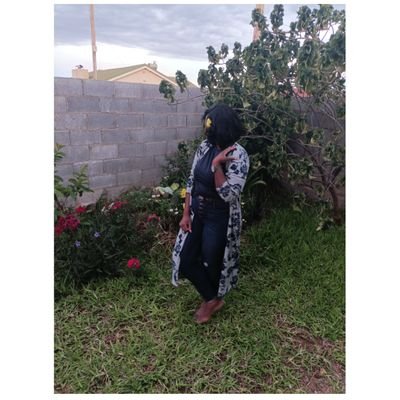 Lord you are still writing my story 💫
Human being 👩🏽🦱
Lover of trees 🌳, teaching children 🚸 and laughing 🤣
Winner🥇
Official Designated Cat Lady