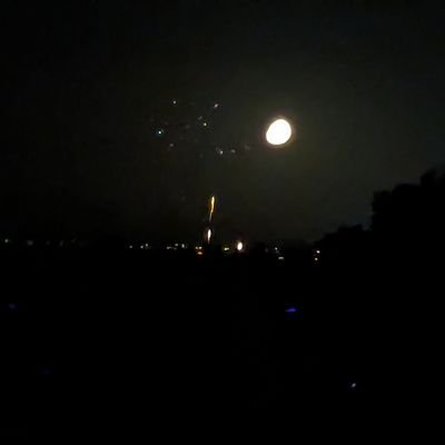 mawnaw153's profile picture. 