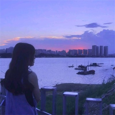 The world is but a little place, after all.