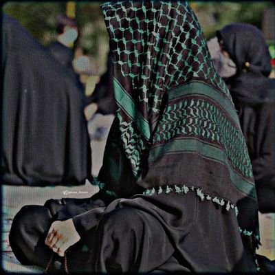 بنده پریزاد هستم/یه دختر مهربون/دهه هشتادی/علاقه زیادی دارم به زندگی نامه شهدا/گل بهم انرژی میده🌸