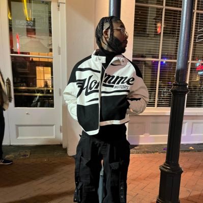 longlivetraww Profile Picture