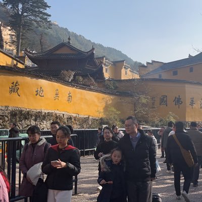 DaleCastil98807's profile picture. Result hit cost maybe similar reality.