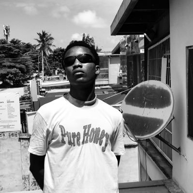 COkemmuo74196's profile picture. JUST ME, MY SELF AND I 😶