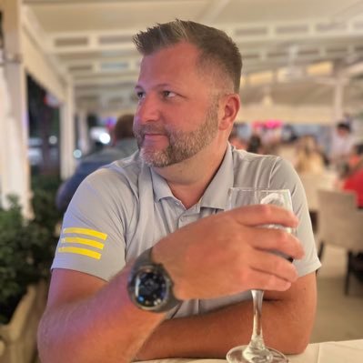 dutchbones's profile picture. #arsenal #flyeaglesfly #bluejays