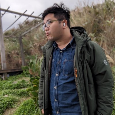 yanyiyi's profile picture. 左利手/INFP-T/ 太陽水瓶月處女上升雙子/ 用能力所及方法探索這世界，一直保持好奇之心莫忘初衷。鐵道迷/ 地圖公路/ 喜歡研究新工具/ 喜歡開源/ 新玩具/ 看展覽 喜歡閉上眼睛享受微風吹拂、感受細微聲音變化，體驗萬物流動。