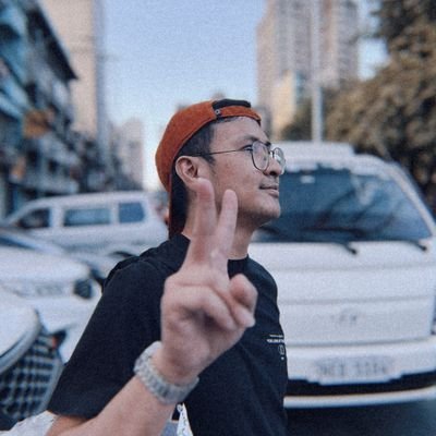 johnwlbr's profile picture. I am more than a pattern