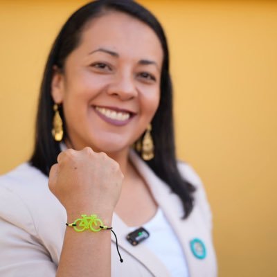 Mamá, ingeniera, esposa. Secretaria de Movilidad de Bogotá (2022-2023)| Directora de la Agencia Regional de Movilidad 2023| primera subdirectora de Bici-Peatón
