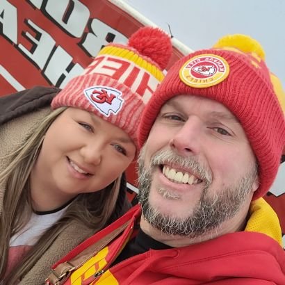 Proud wife💍and mom of 3! 🧑👧🧒and all things Kansas City!!
GO CHIEFS!! ❤💛🏈 #ChiefsKingdom