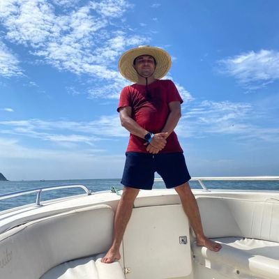 donaldaraujo's profile picture. MADE IN COLOMBIA. NACI EN CODAZZI SOY ADMINISTRADOR DE EMPRESA. MI PASA TIEMPO ES ESCUCHAR MUSICA Y RADIO