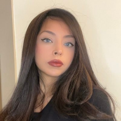 NadiaBlah4's profile picture. Memes • Tech • Crypto Trader • Engineer 🚀