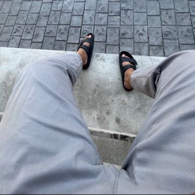 theerng1's profile picture. 