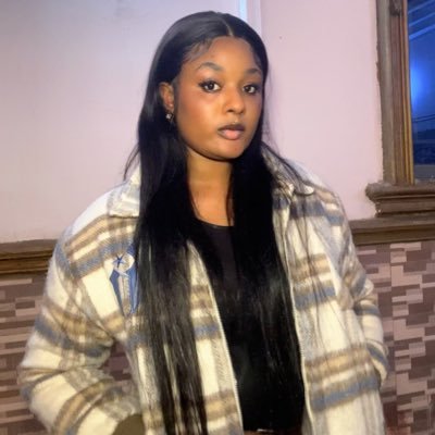 Ambitious 😎😍I am beautiful🥰 enthusiastic 🤩 creative 🤩 INSTAGRAM ACCOUNT( demii_goddesss)