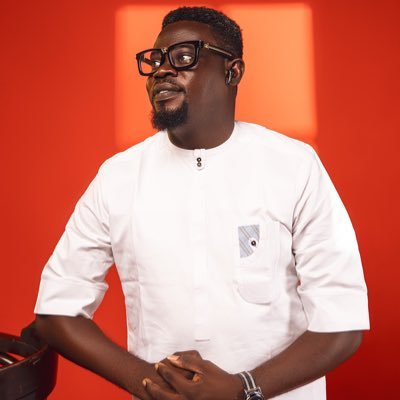 lakesite007's profile picture. Husband, Lawyer, Born Again Christian, sports enthusiast (football/soccer), Arsenal FC fan, amiable personality.