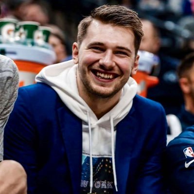 Fanatico de los Dallas Mavericks 🇪🇨💙|| Luka Doncic Lover 🪄|| Opiniones || Estadísticas  || Unas que otras risas || Si me sigues te sigo || #MFFL #LetsGoMavs