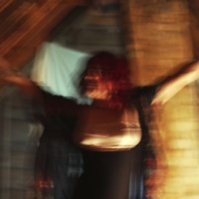 writer. filmmaker. performer. harm reduct-ress;;
poems that relate your baggie to the wax and wane of a moon. she/they