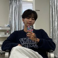 뽀깅 (@x0m13t) 's Twitter Profile