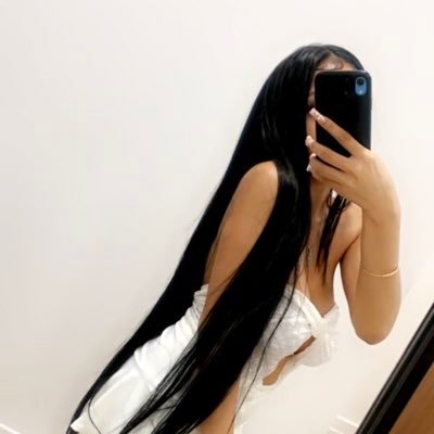 mariah_nevaeha's profile picture. the realest it’s gonna get 🎀