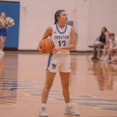 Choctaw HS @ladyjacketBB |4.0gpa | 2026| Team Trae Young 17U 3SGB @teamtraeyoungWB | 5’10 PG/CG🐝💙 Contact: aliyahduval13@gmail.com