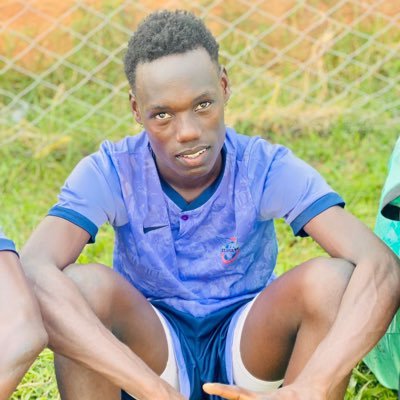 Mum’s favorite melanin proud lefter, footballer ⚽️⚽️⚽️mug anda by tribe #Nvubu clan dream chaser baby ✈️✈️✈️⚽️🇺🇬face assassin. And above all GOD first