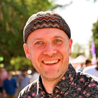 Learn, Do, Teach, Repeat | Expat Mancunian | 'Skanky but classy' | Masked scoundrel | Microsoft MVP | @NIDevConf founder | He/him | 🐘/🟦/✉️ etc on https://t.co/VMihrjYpmM