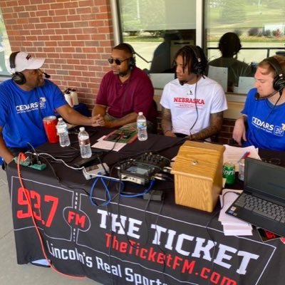 Weekdays 2-4 Central on @937TheTicket

Follow the guys: @estrick20 and @austin_oerman