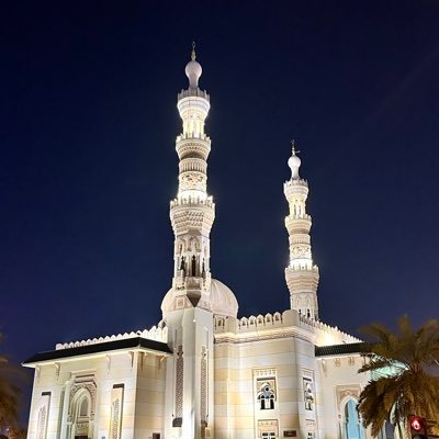 saiharshamidwes's profile picture. Consultant