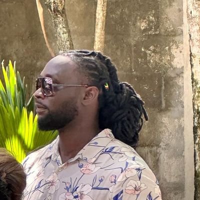 Black Diamond sports international Director
Former International player 🇹🇹
Former Premier League/MLS player