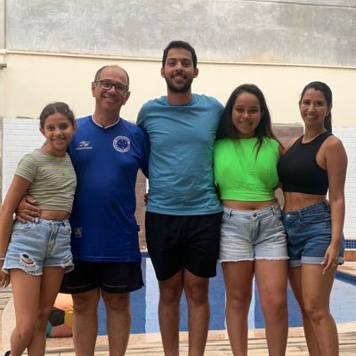 💍 Fernanda; Zootecnista-UFV; Conservador de direita, liberal democrata, Cruzeirense, Pai de Amanda, Davi, Pedro,Danniely e Isadora