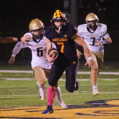 Gaylord High 2024-Football-Trac-Student athlete 🍎6’0, 194 lb, RB/FS/CB-4.72 40 yard dash-4.0 GPA - russellhush06@icloud. hudl: https://t.co/PO86rNZIZM