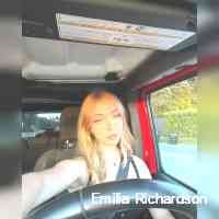 emilli_arichar's profile picture. ✞