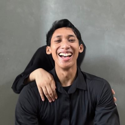 Say hi to another version of me. Sedang dalam mode hemat energi, thanks!
