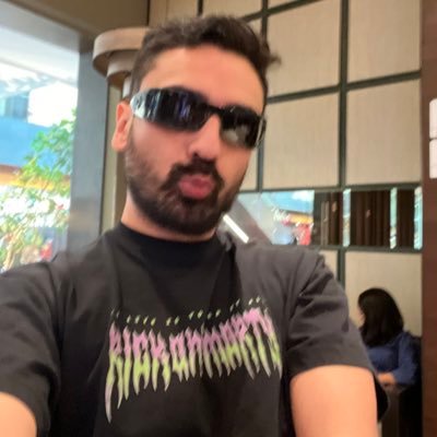 Abogadx. Legally bearded 🧔🏻 Tweets a título personal.