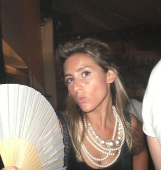 romiyarwood's profile picture. 