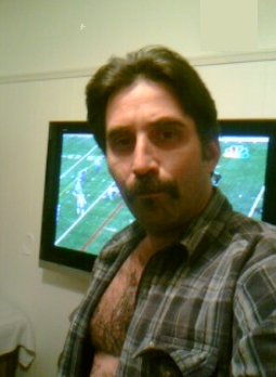 Born in Oakland 1969 Been married once with three children. Working on my LEGACY