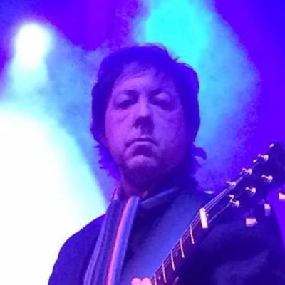 Grammy-nominated guitarist of Tall Poppy Syndrome, has worked with Dave Davies (The Kinks,) Vince Melouney (The Bee Gees,) Ann Magnuson (Bongwater) and others.