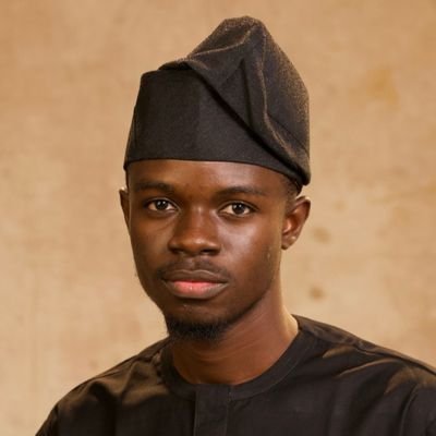 AdenijiAAdekola's profile picture. Tech.
Man Utd.