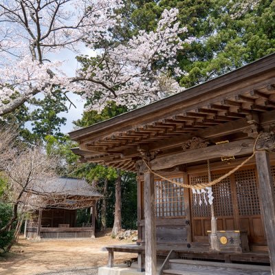 福島県 新地町福田地区 諏訪神社のアカウントです。 行事に関するお知らせを発信していきます。御朱印は土日祝日のみ受け付けております。 電話：0244-62-2371 #福田諏訪神社,#重要無形民俗文化財,#福田十二神楽