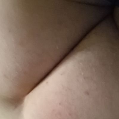 Looking enjoy myself and kink
if you wanna say hi drop me a dm
I'm on sc , kik and telegram