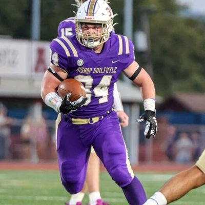 Bishop Guilfoyle 🏈 '24 #34 LB/RB |5'9 210| 2021 State Champ| 4x D6 Champ | all-conf LB/RB| 2x all-area LB| BP 385lbs, SQ 515lbs, 4.7 40| All-State Linebacker