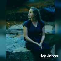 ivyjohnss's profile picture. tellittoaurora