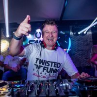 Ollie Sanders (@djolliesanders) 's Twitter Profile Photo Ollie Sanders (@djolliesanders) 's Twitter Profile Photo