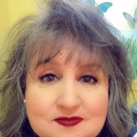 🌻🇺🇦🇺🇸Deb from IL 🏡🚗🌳(@MyRedBeeetle) 's Twitter Profile Photo