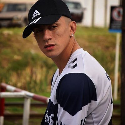 CANTANTE, RAPERO & COMPOSITOR DE LA CIUDAD DE LA PLATA / CUENTA OFICIAL